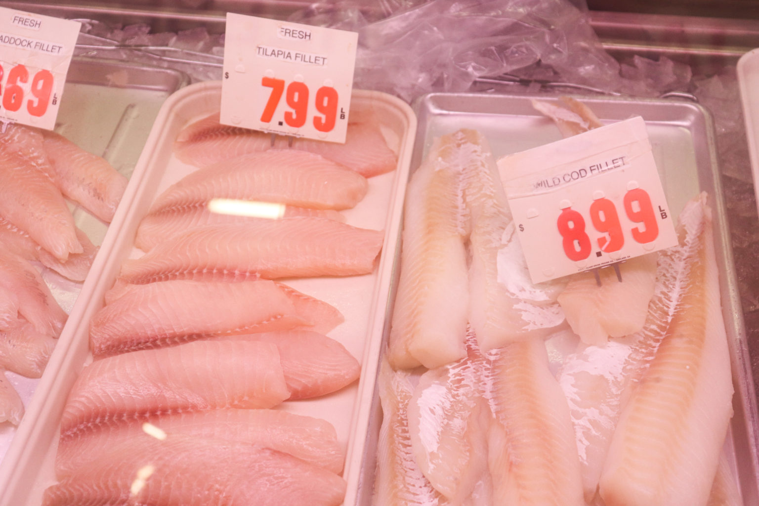 shop-for-seafood-at-argo-seafood-in-the-hamilton-farmers-market